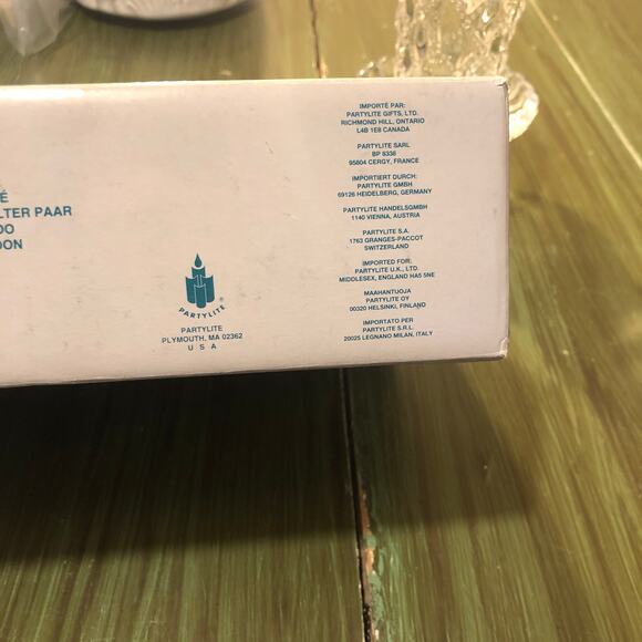 Partylite Vintage Quilted Crystal Pair Votive and Taper Candle Holders - Picture 5 of 5